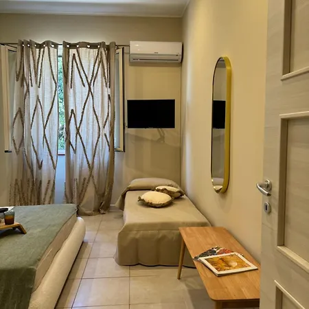 Guest house Domus Fysi *